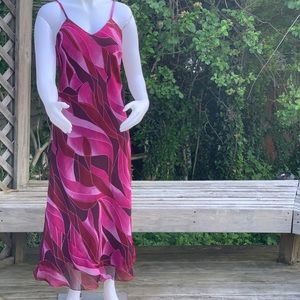 Timeless summer dress in shades of magenta & pink